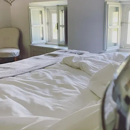 La Scuderia Charming Rooms B&B San Paolo Solbrito Esterno foto